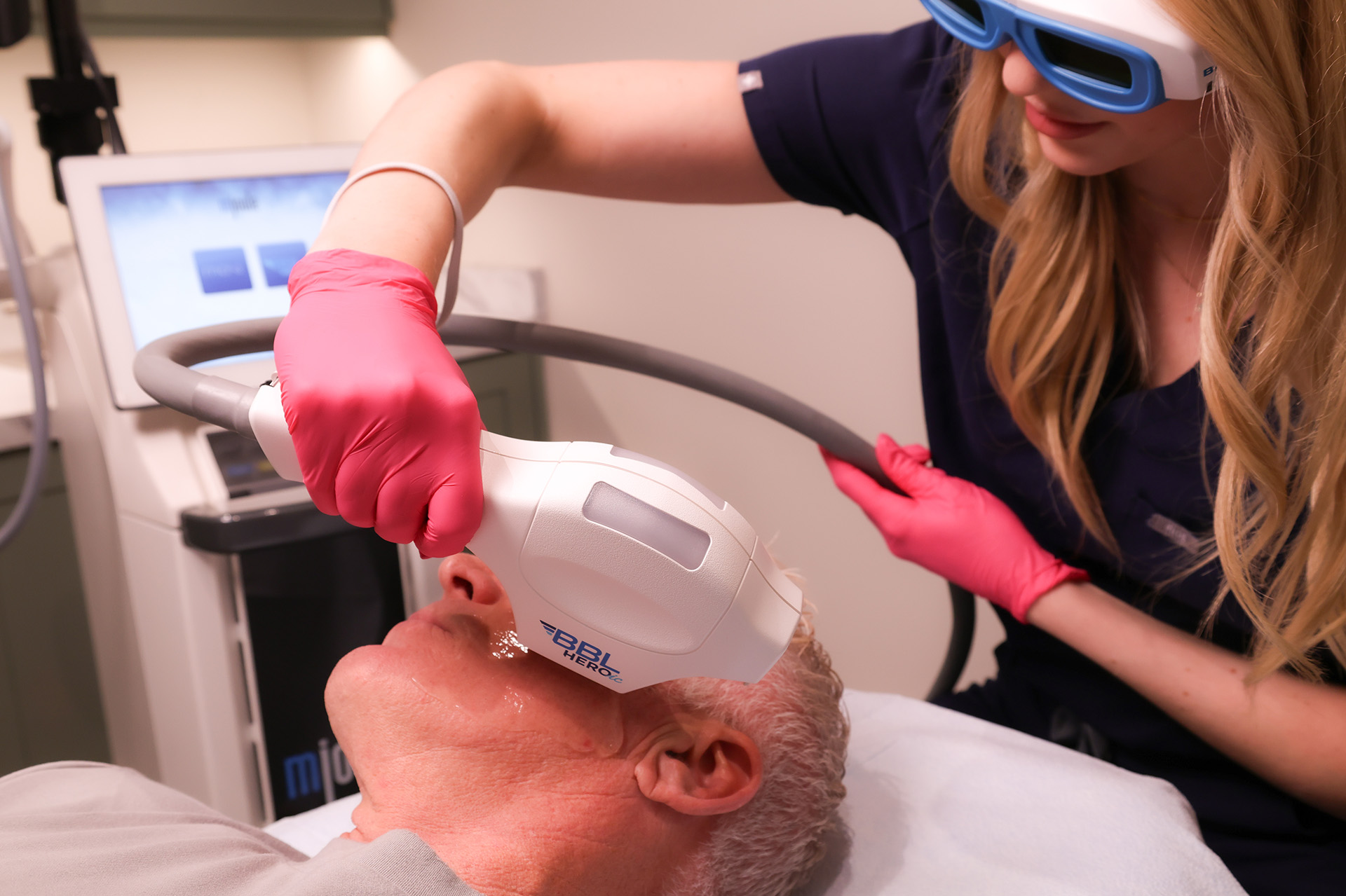 BBL Hair Reducer Image